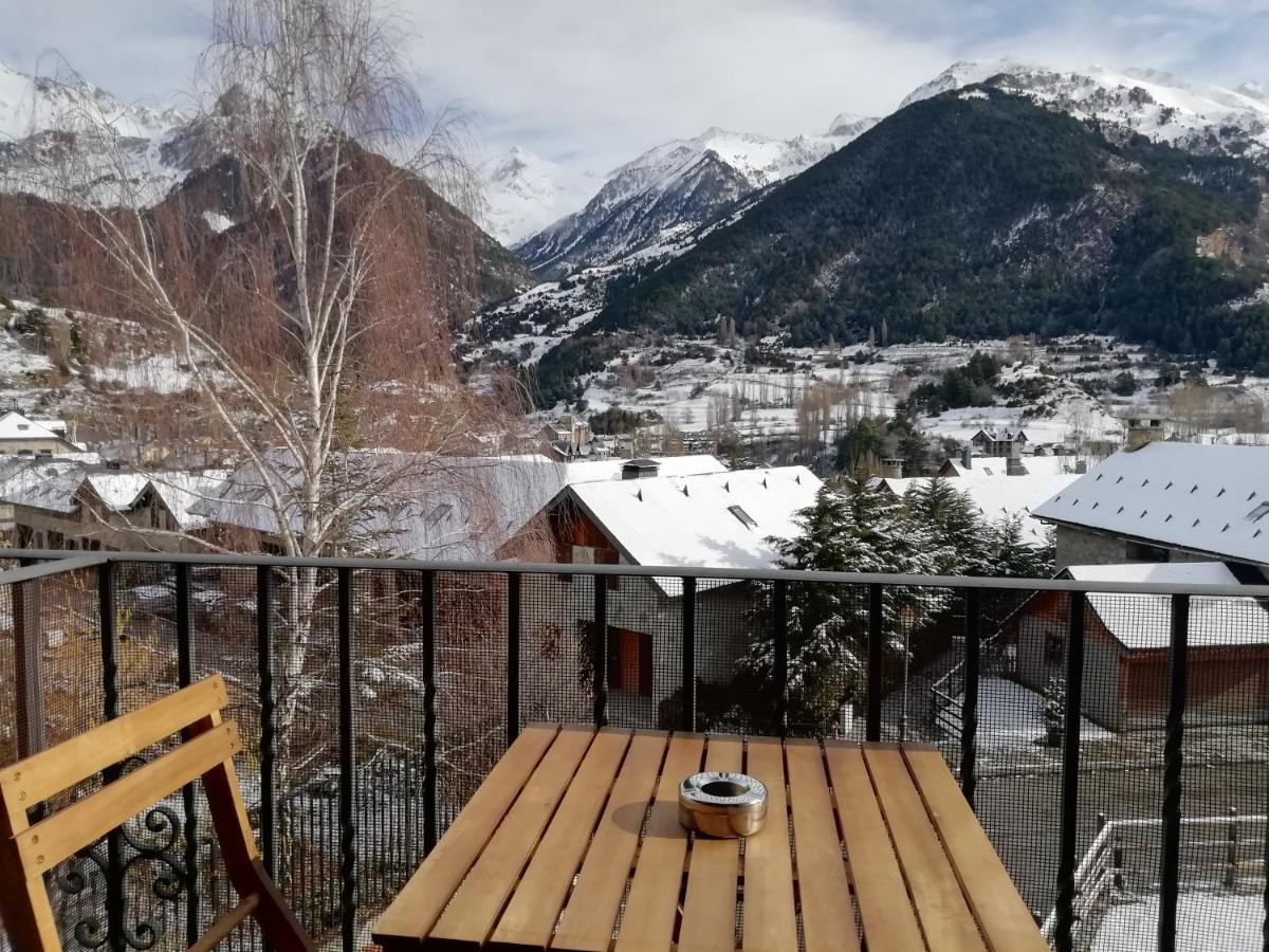 Apartamento Familiar Con Vistas Y Garage La Portiecha Apartment Sallent de Gállego Екстериор снимка