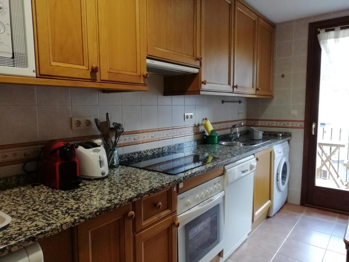 Apartamento Familiar Con Vistas Y Garage La Portiecha Apartment Sallent de Gállego Екстериор снимка