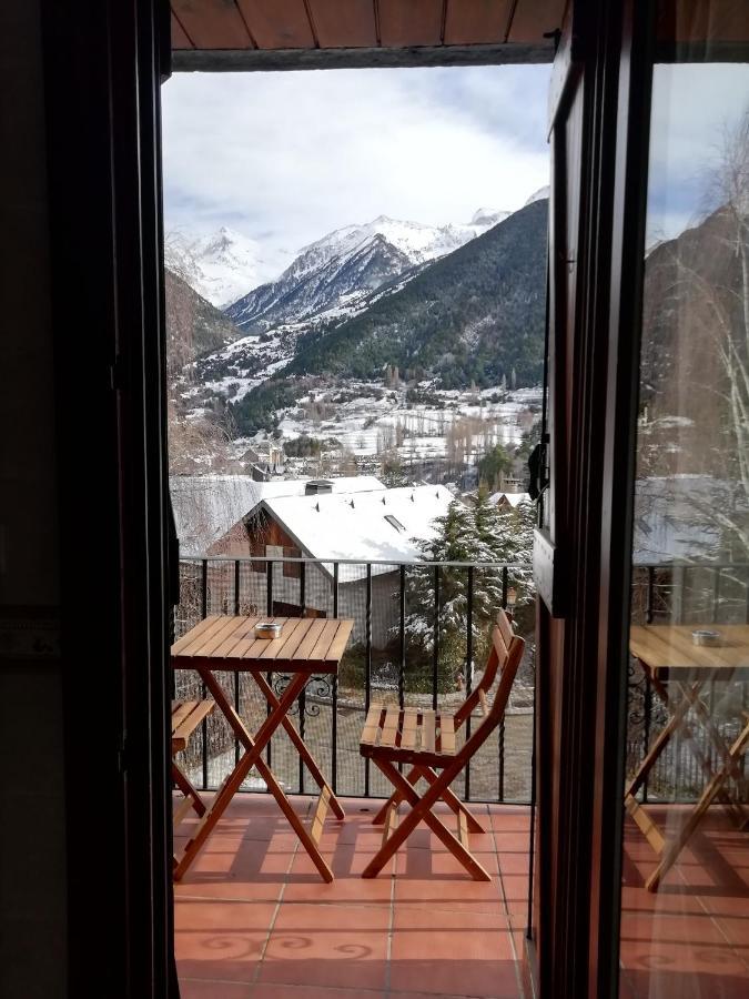 Apartamento Familiar Con Vistas Y Garage La Portiecha Apartment Sallent de Gállego Екстериор снимка